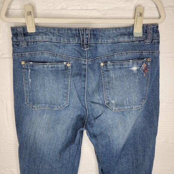 Democracy Women's Size 10 Jeans Girlfriend Distressed Embroidered - Picture 4 of 8